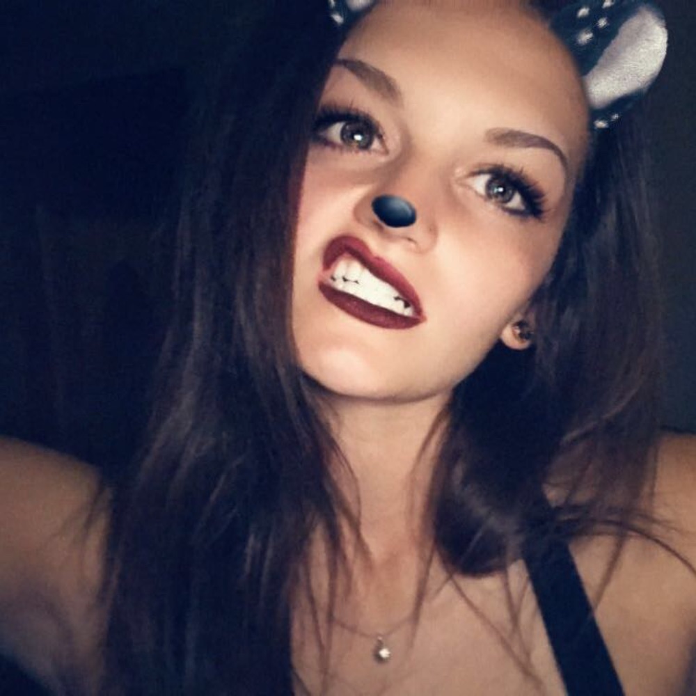 Meet your Posher, Hannah